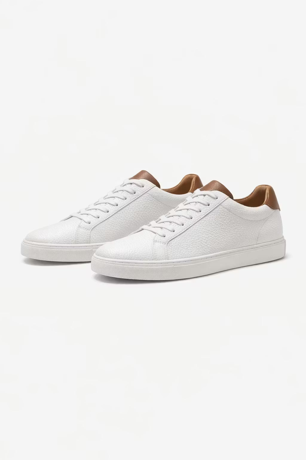 Men's Sneakers - Low-Top - Lace-Up - Textured Leather - Flat