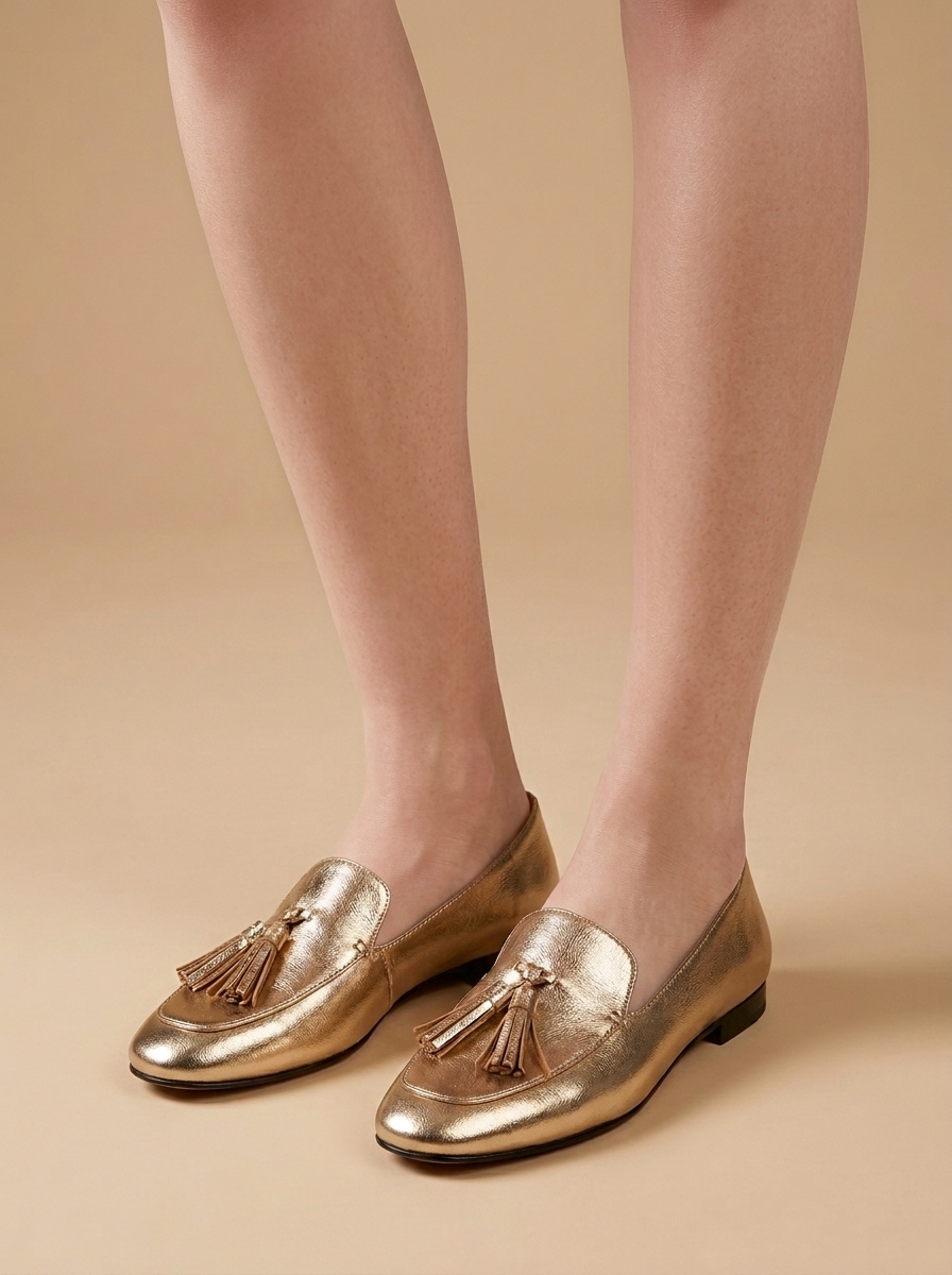 Women's Tassel Loafers – Slip-On Flat Shoes with Round Toe in Gold