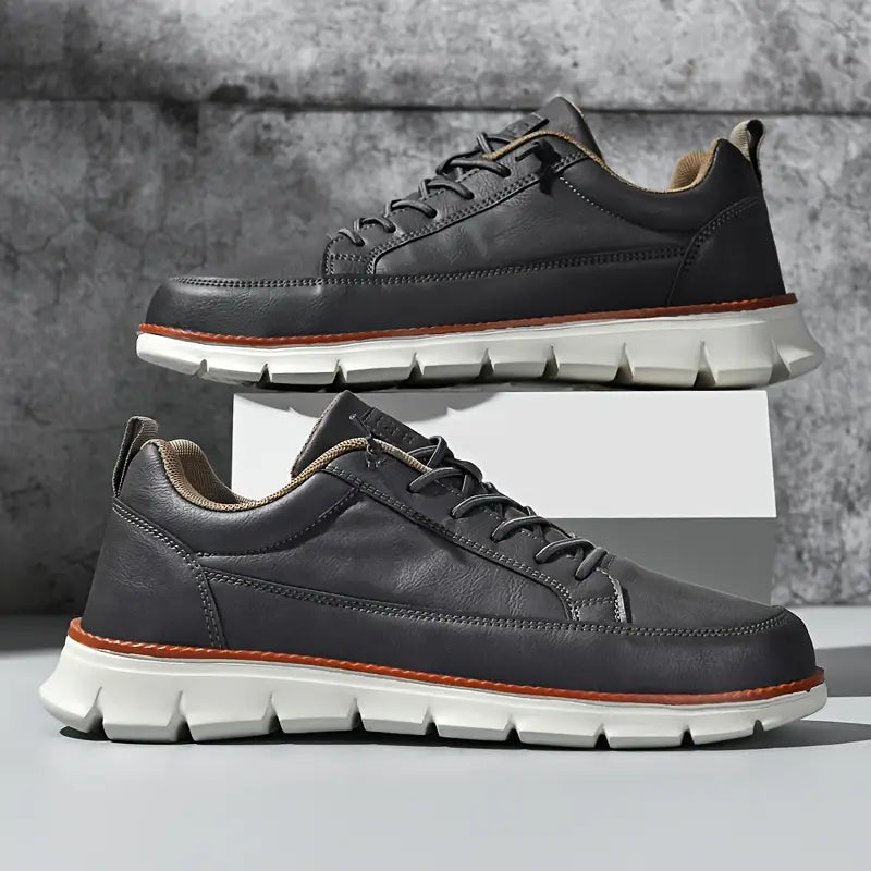 Men's Modern Casual Lace-Up Sneakers with Lightweight Sole Design
