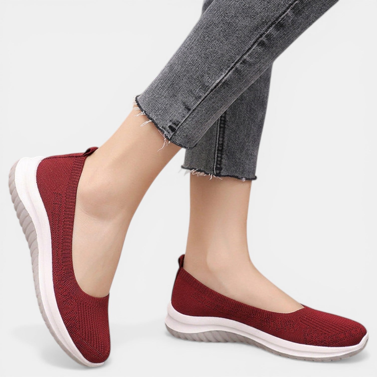 Women's Flats Knit Upper Slip-On Round Toe Textured Sole