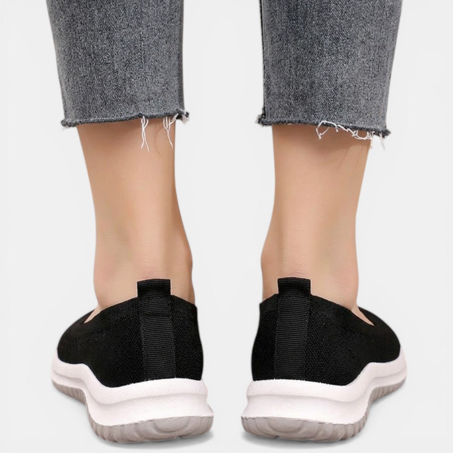 Women's Flats Knit Upper Slip-On Round Toe Textured Sole