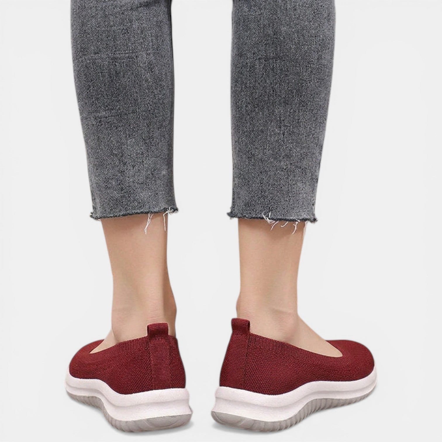 Women's Flats Knit Upper Slip-On Round Toe Textured Sole