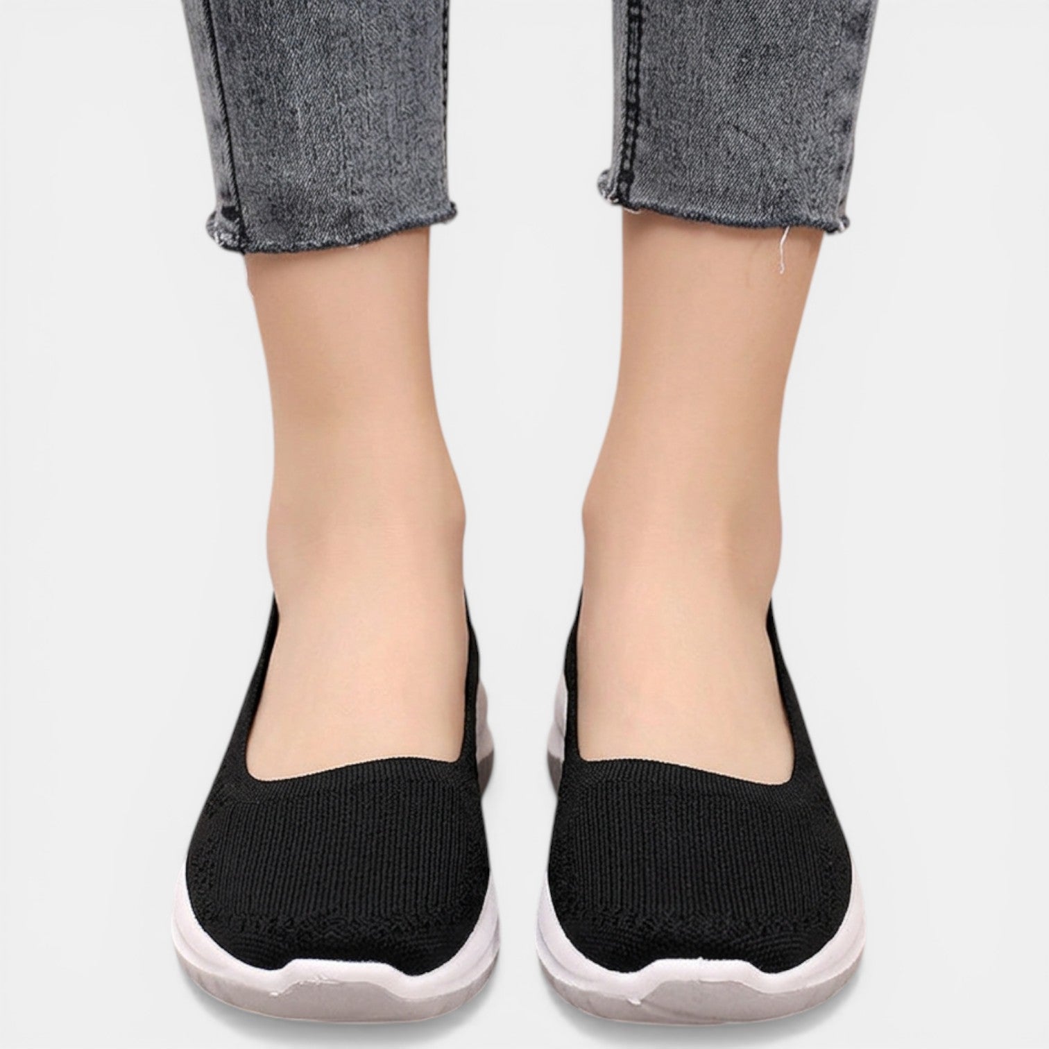 Women's Flats Knit Upper Slip-On Round Toe Textured Sole