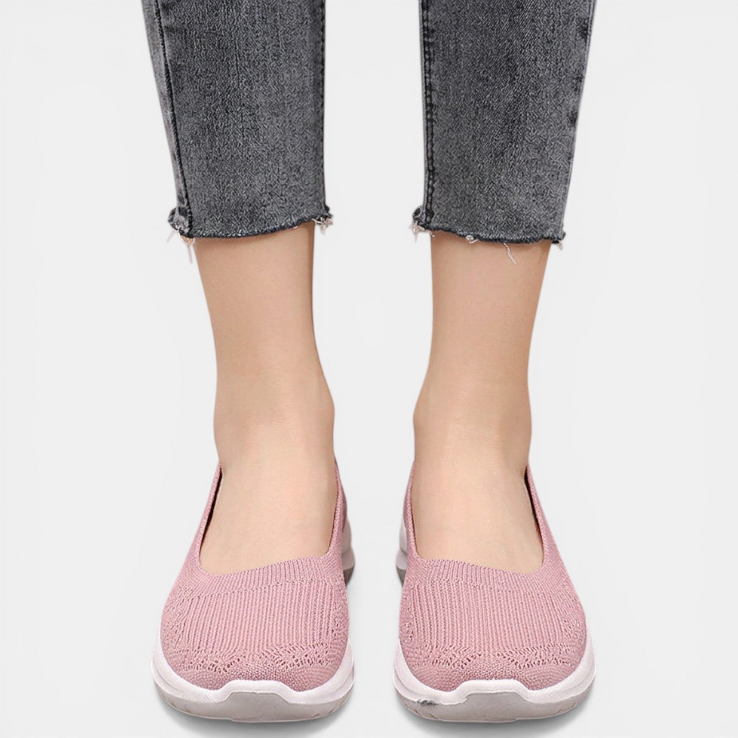 Women's Flats Knit Upper Slip-On Round Toe Textured Sole