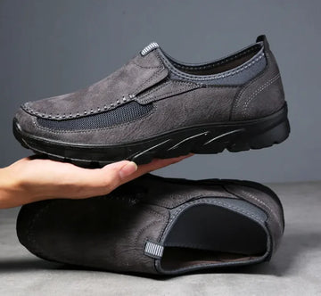 Men’s Casual Slip-On Shoes with Rounded Toe and Textured Sole