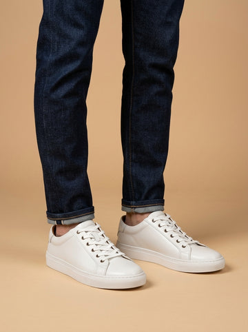 Men’s Classic White Sneakers – Minimalist Lace-Up Casual Shoes