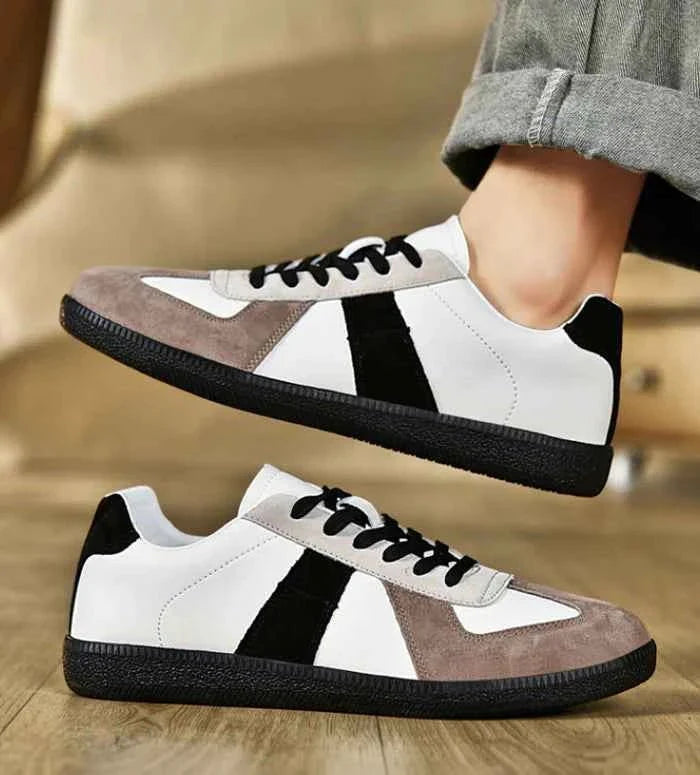 Women's Low-Top Lace-Up Multi-Panel Suede Platform Sneakers