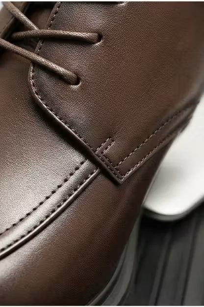Men's Derby Shoes - Moc Toe - Lace-Up - Leather - Lug Sole - Platform