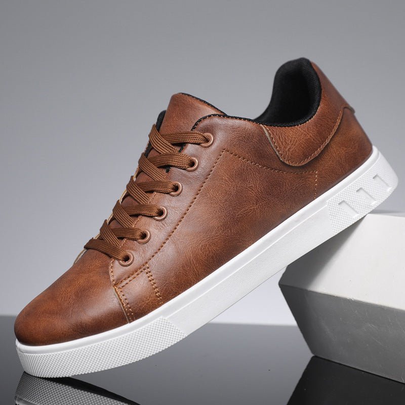 Men’s Low-Top Lace-Up Trainers with Rounded Toe and Flat Sole