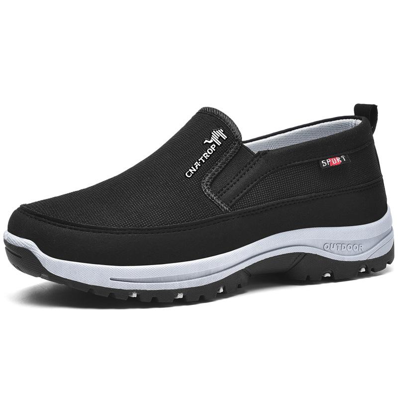 Men’s Slip-On Outdoor Shoes with Rounded Toe and Anti-Slip Sole