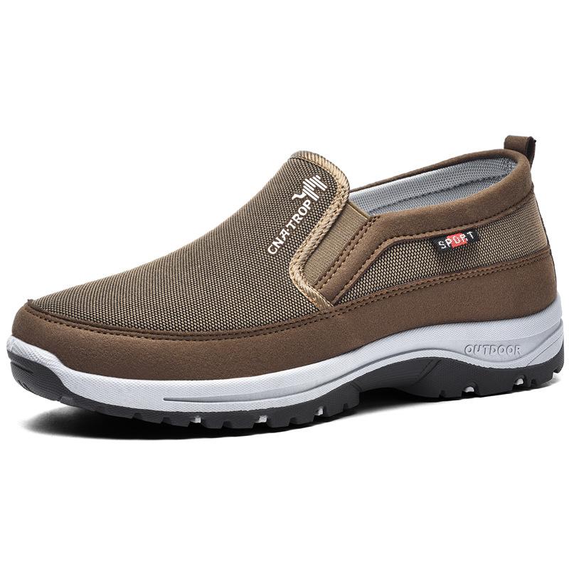 Men’s Slip-On Outdoor Shoes with Rounded Toe and Anti-Slip Sole