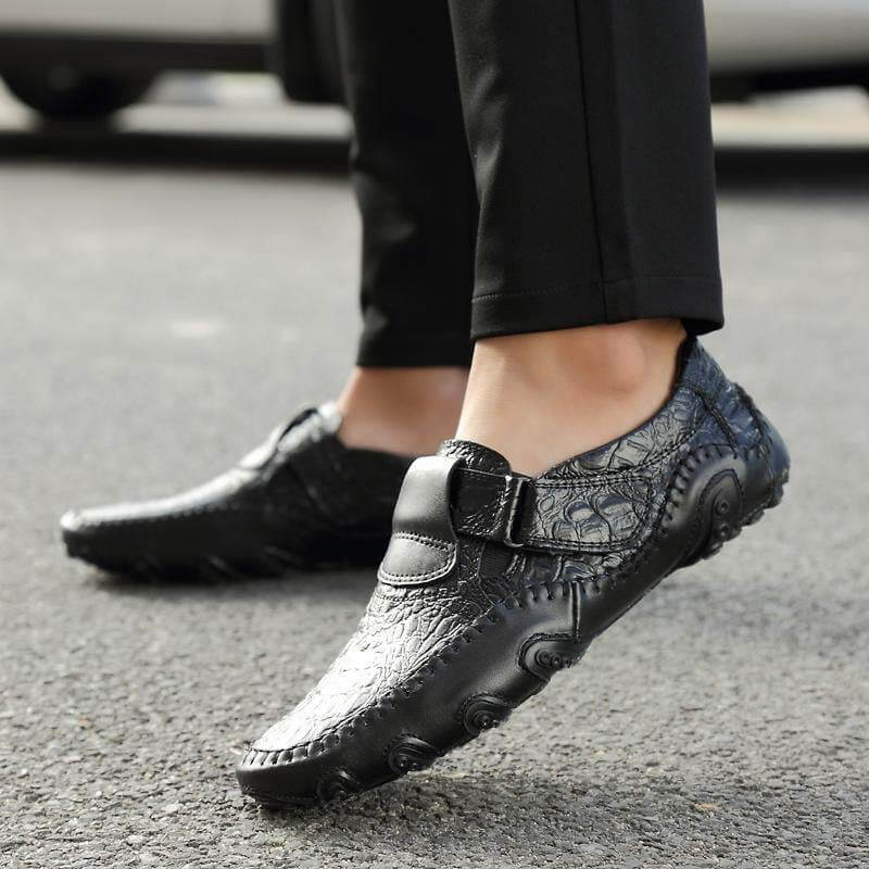 Men’s Textured Slip-On Casual Shoes with Stitch Detail