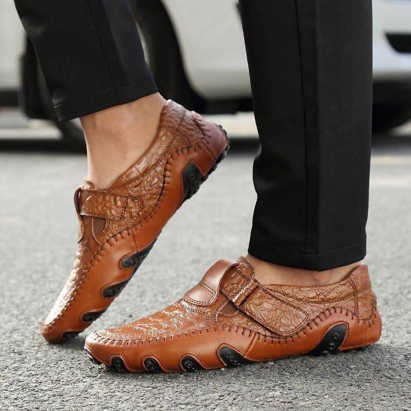 Men’s Textured Slip-On Casual Shoes with Stitch Detail