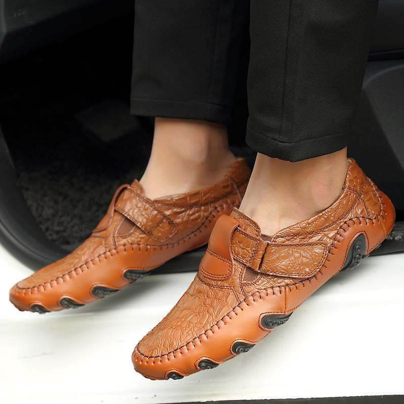 Men’s Textured Slip-On Casual Shoes with Stitch Detail