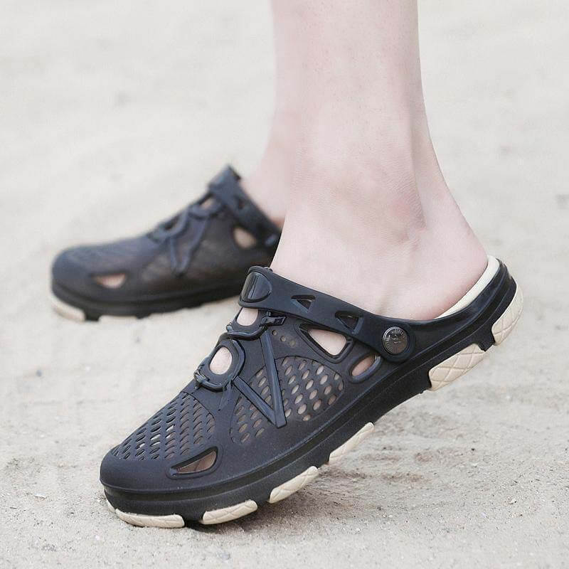Men’s Ventilated Clog Sandals with Adjustable Heel Strap