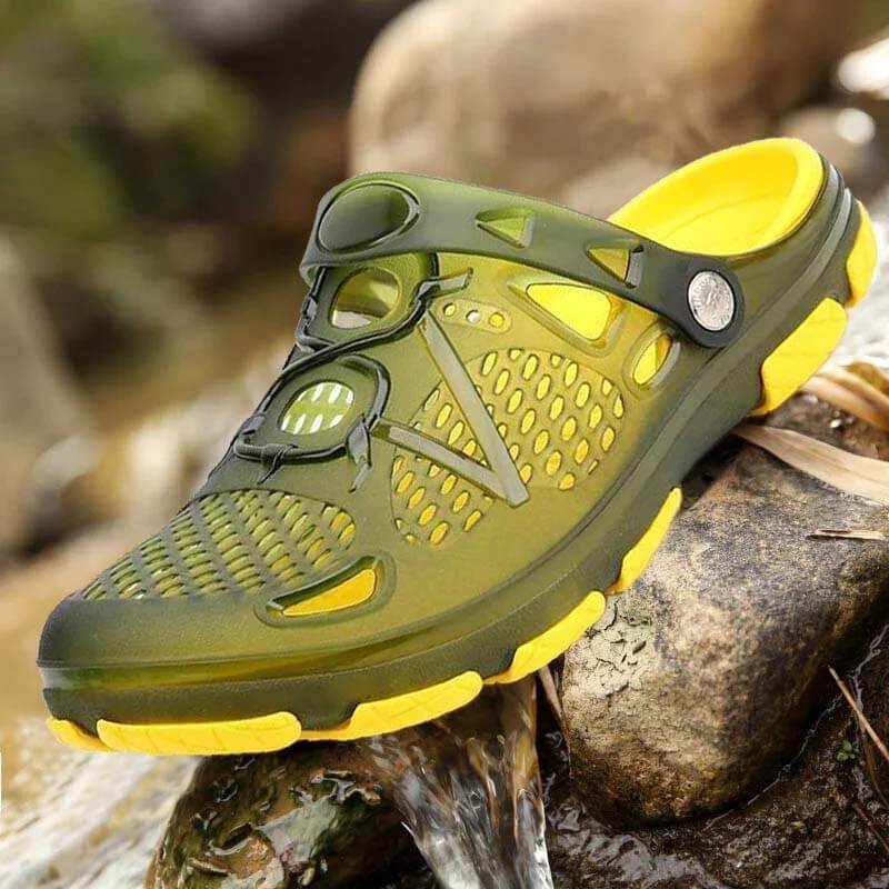 Men’s Ventilated Clog Sandals with Adjustable Heel Strap