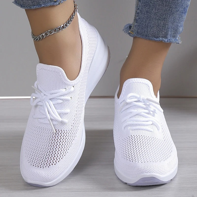 Women’s Lace-Up Sneakers with Perforated Upper and Platform Sole