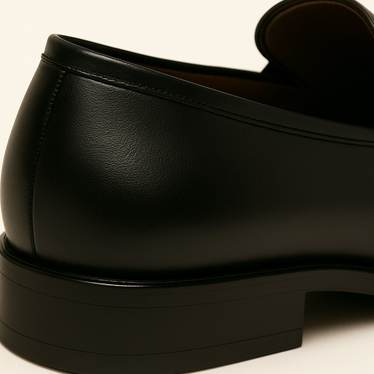 Men’s Leather Loafers – Slip-On Design for Refined Formal Style