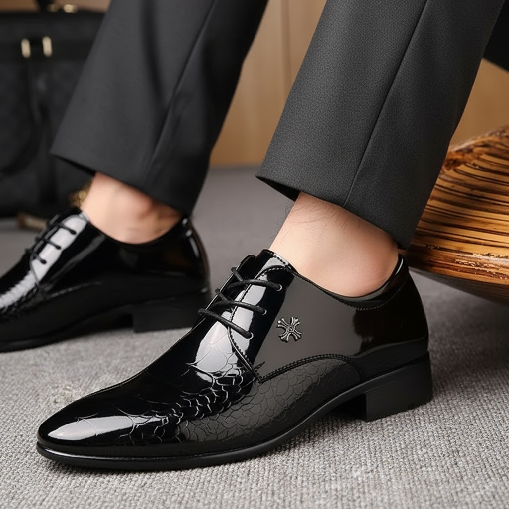 Men’s Leather Lace-Up Oxford Dress Shoes with Pointed Toe and Gloss Finish