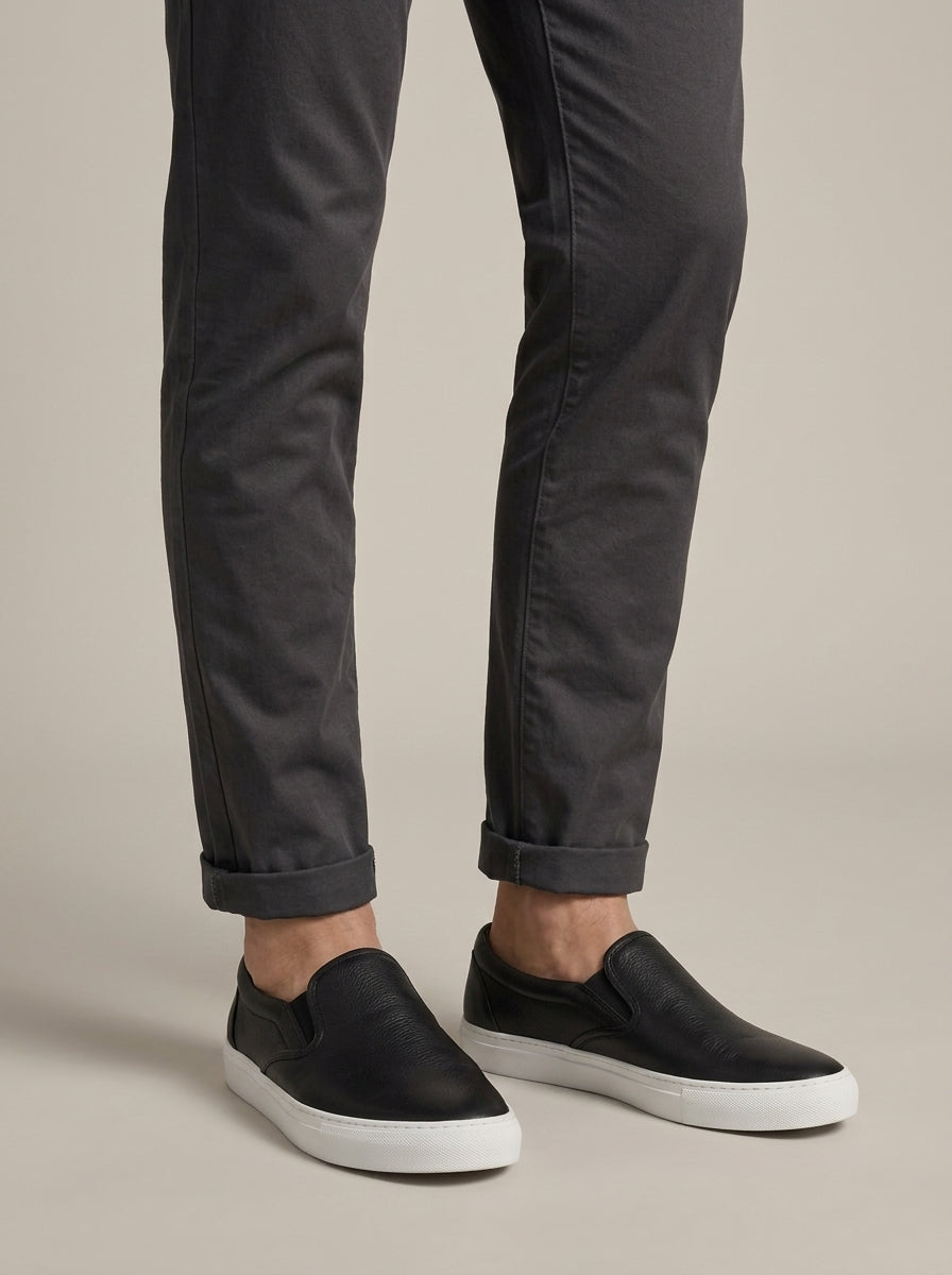 Men's Sneakers Slip-On Low-Top Canvas with Elastic Gore Panels