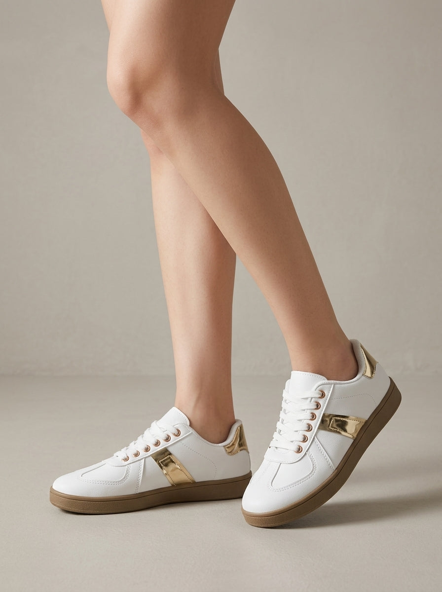 Women's Sneakers Low-Top Retro Basketball Style Lace-Up Athletic