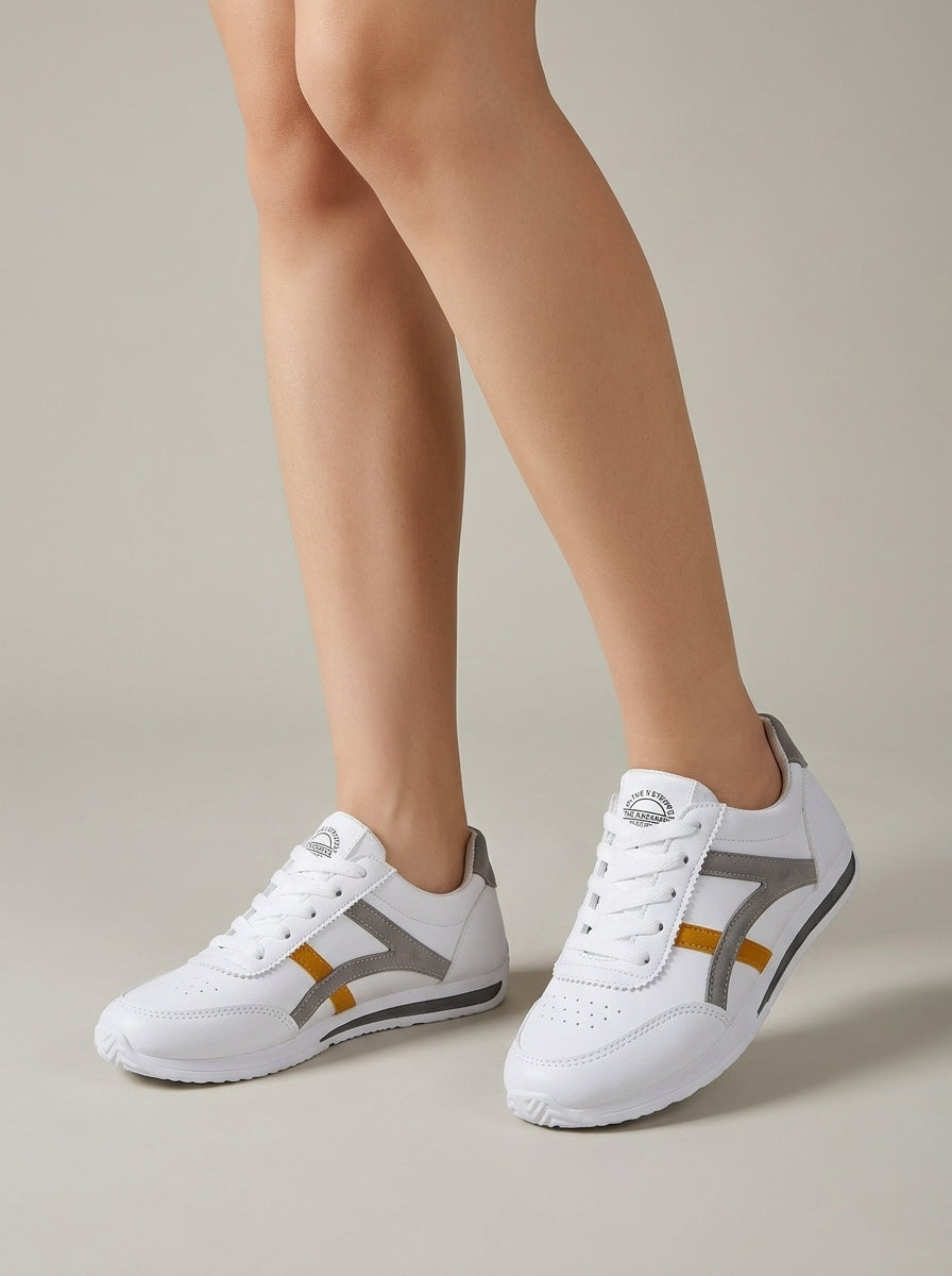 Women's Sneakers Low-Top Lace-Up Contrast Stripe Retro Athletic