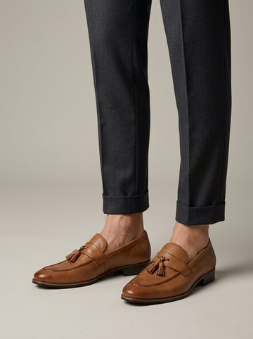 Men's Slip-On Tassel Loafers - Flat Heel Moccasin Toe Leather