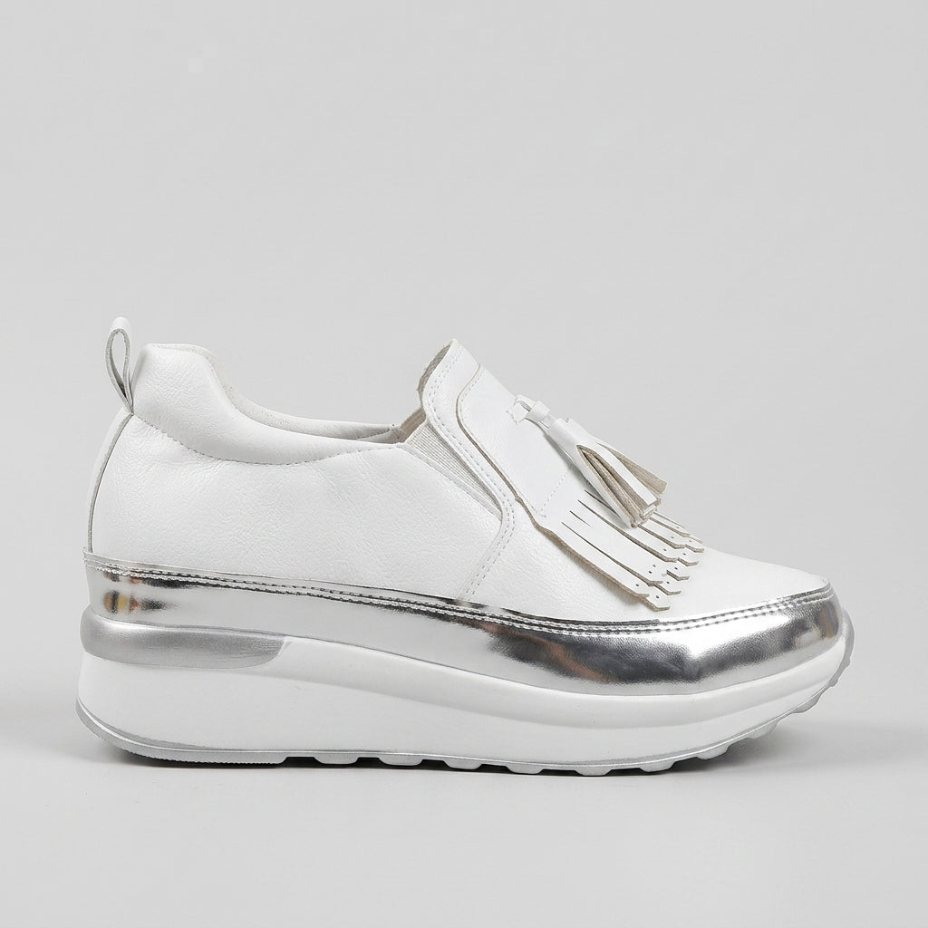 Women's Platform Slip-On Sneakers - Fringe Tassel Low-Top Athletic