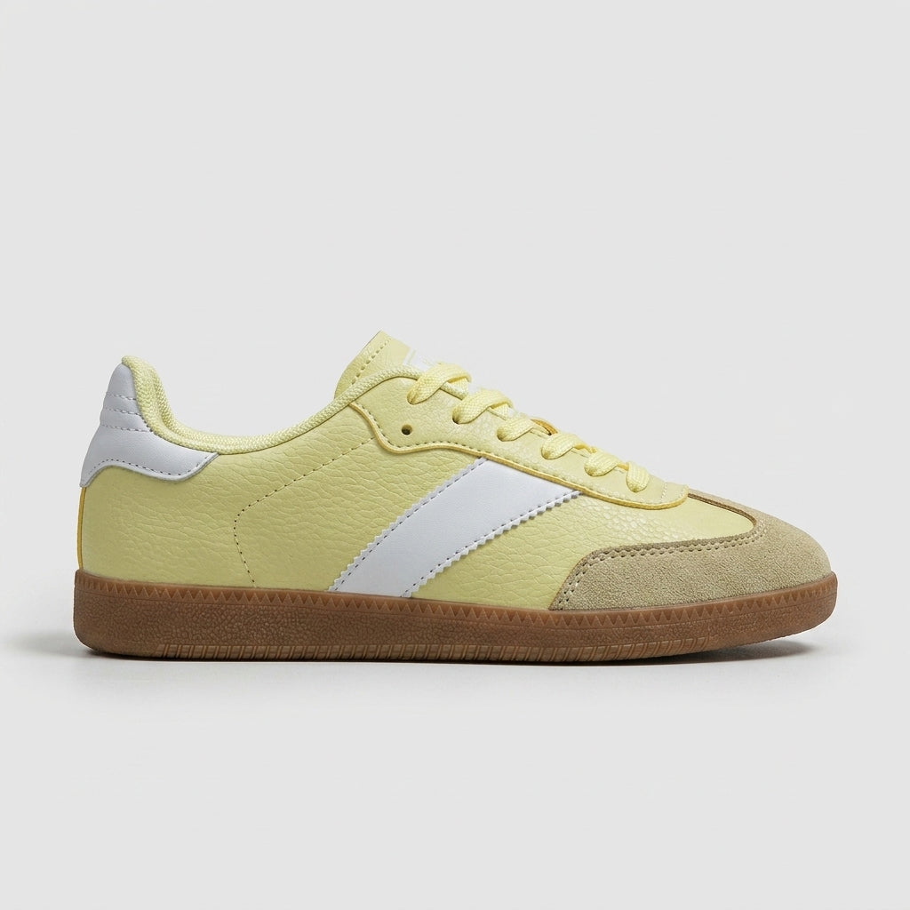 Women’s Lace-Up Low-Top Sneakers with Contrast Side Panel and Gum Sole