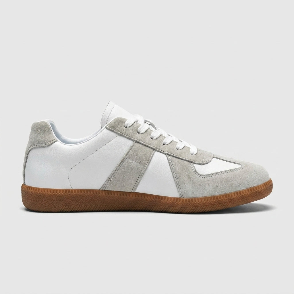 Women's Sneakers Low-Top Skate Style Lace-Up Solid Anti-Slip