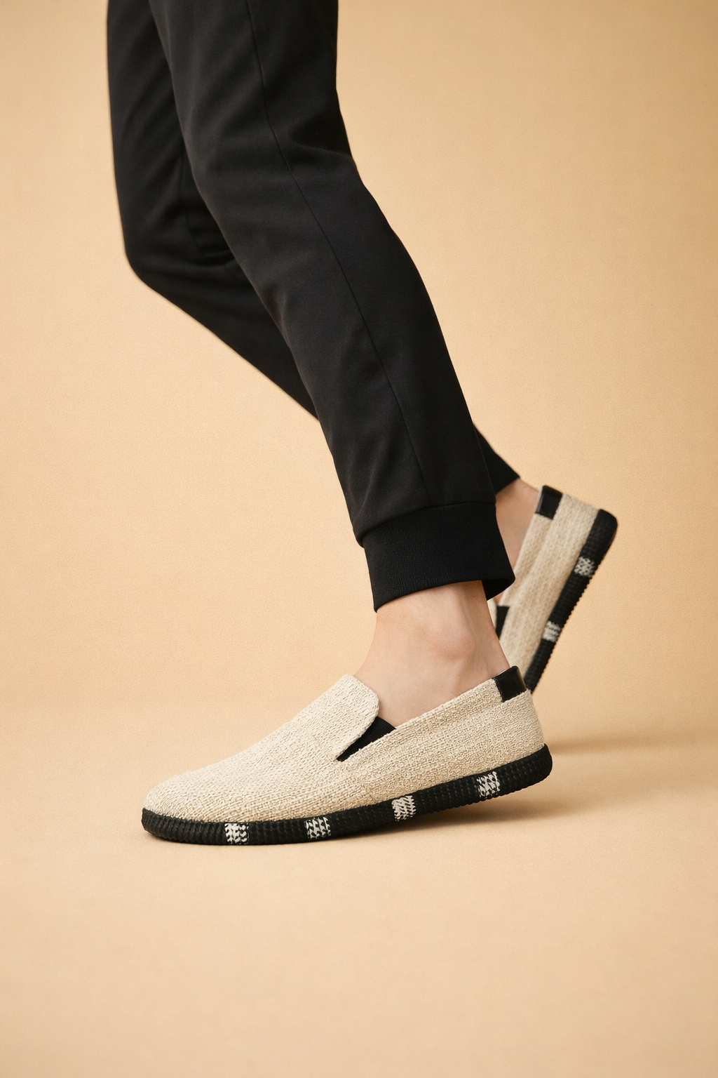 Men's Textured Canvas Slip-On Loafers Round Toe Slingback Strap