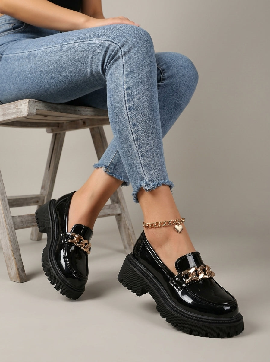 Women's Platform Loafers Slip-On Round Toe Chain Detail