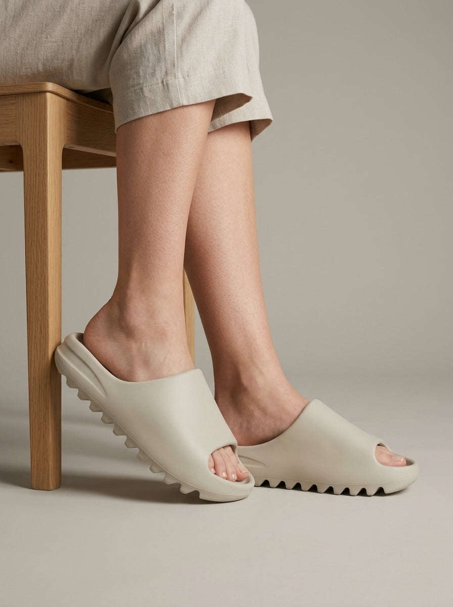 Women's Molded Slide Sandals with Sawtooth Outsole