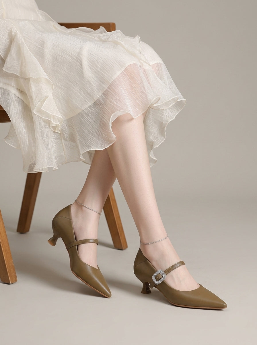 Women's Mary Jane Heels - Pointed Toe - Kitten Heel - Buckle Strap
