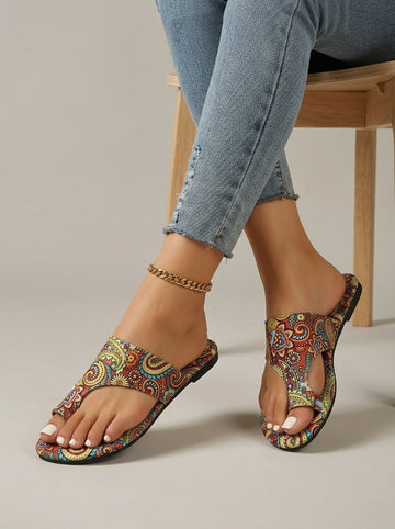 Women's Flat Sandals Split-Toe Paisley Print Hook-Loop Closure