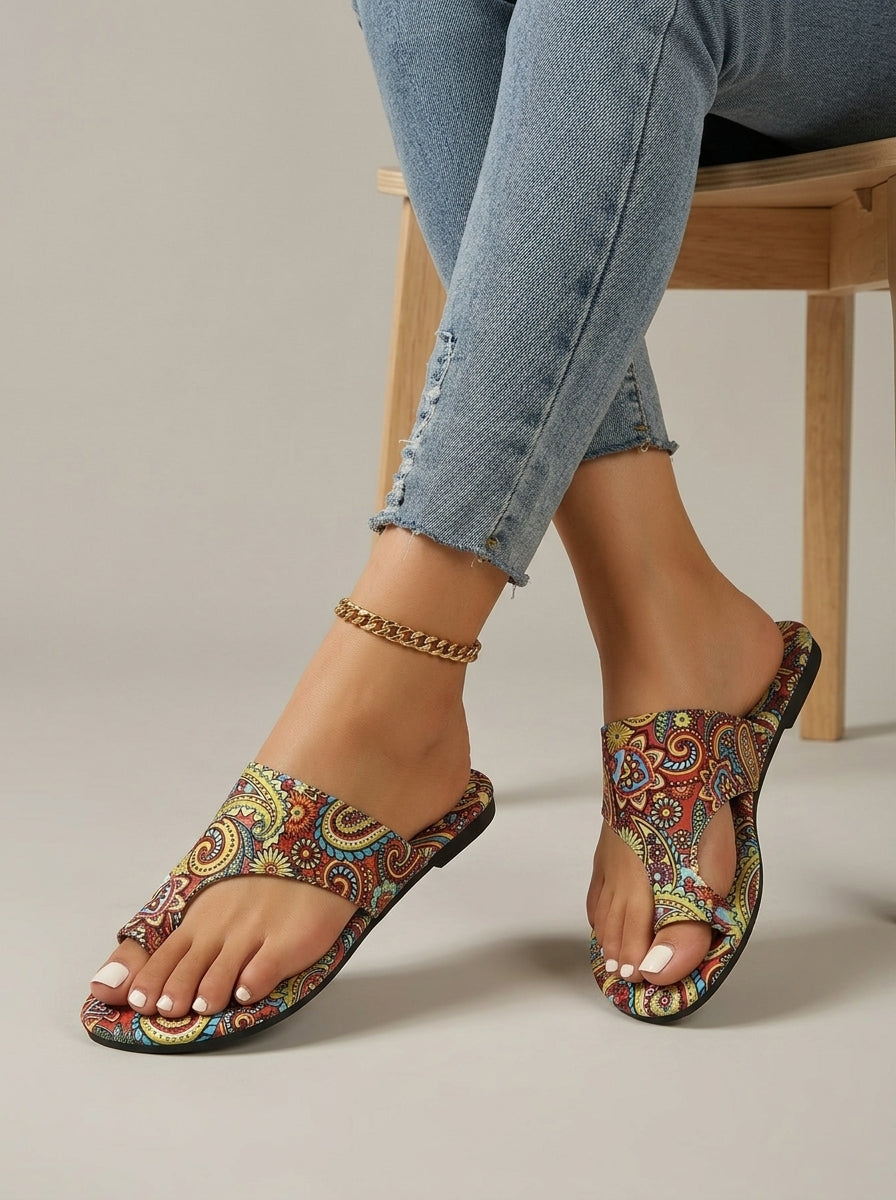 Women's Flat Sandals Split-Toe Paisley Print Hook-Loop Closure