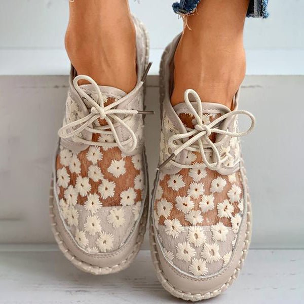 Women's Lace-Up Espadrille Flats - Round Toe - Floral Mesh Upper - Rope Sole