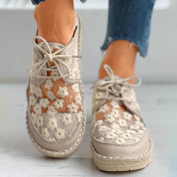 Women's Lace-Up Espadrille Flats - Round Toe - Floral Mesh Upper - Rope Sole