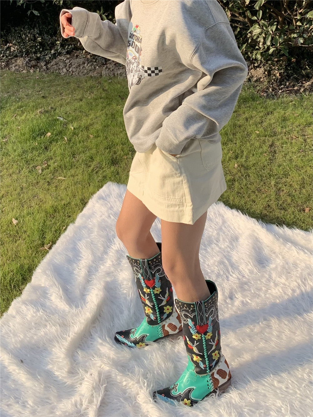 Women’s Embroidered Mid-Calf Western Boots with Block Heel