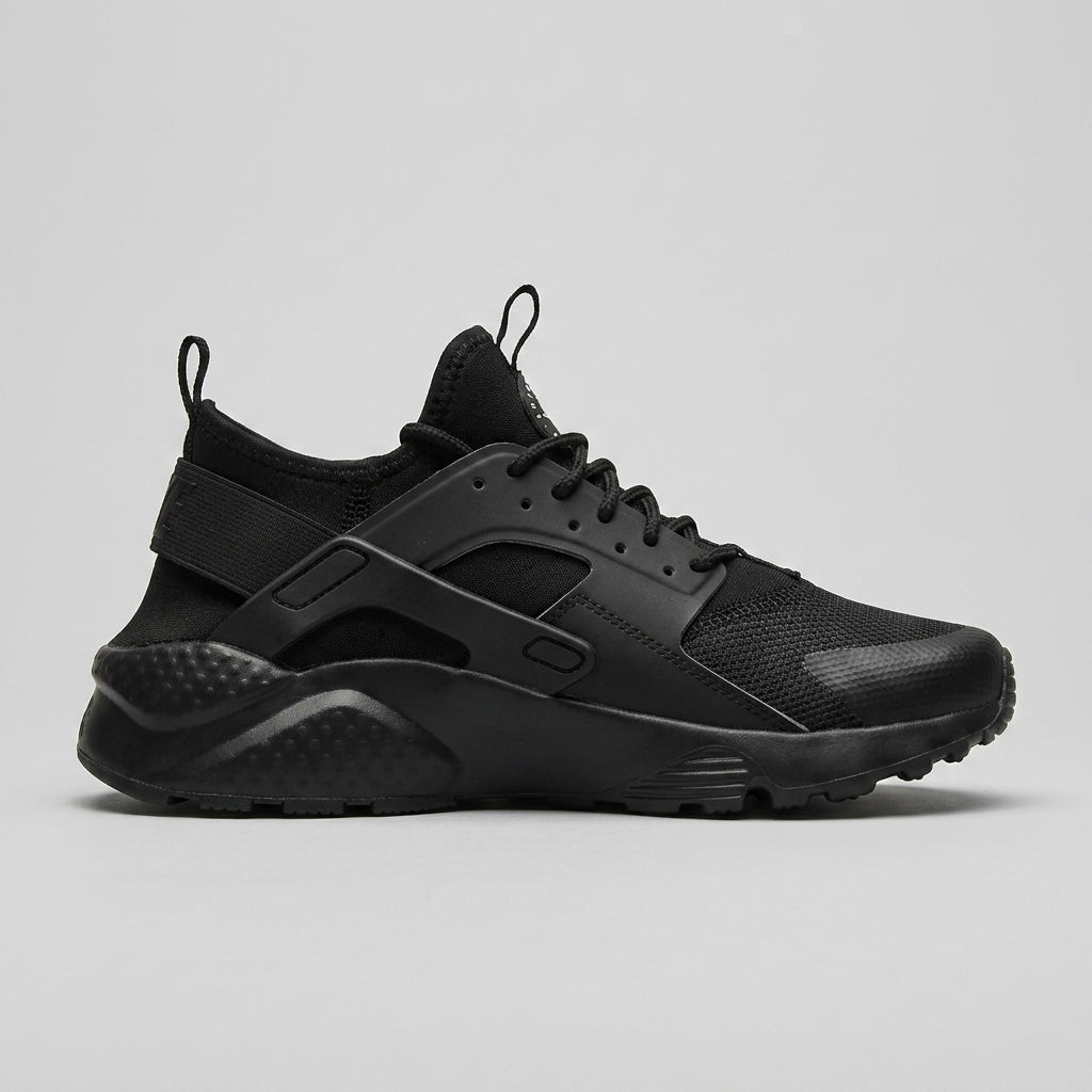 Men’s Low-Top Sneakers with Rounded Toe - Lace-Up Closure