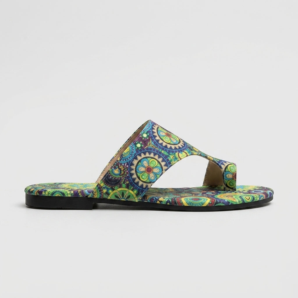 Women's Flat Sandals Split-Toe Paisley Print Hook-Loop Closure