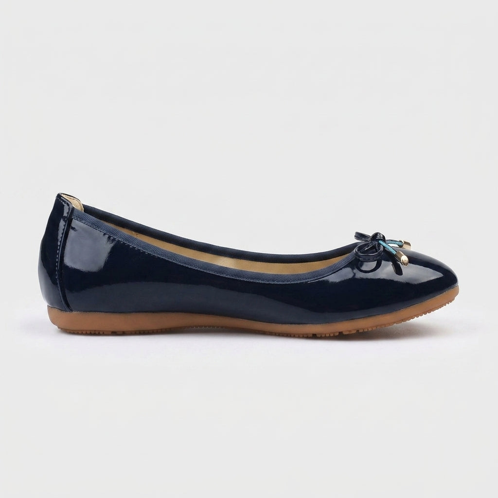 Women's Flats - Bow Detail Slip-On Round Toe Ballet Style