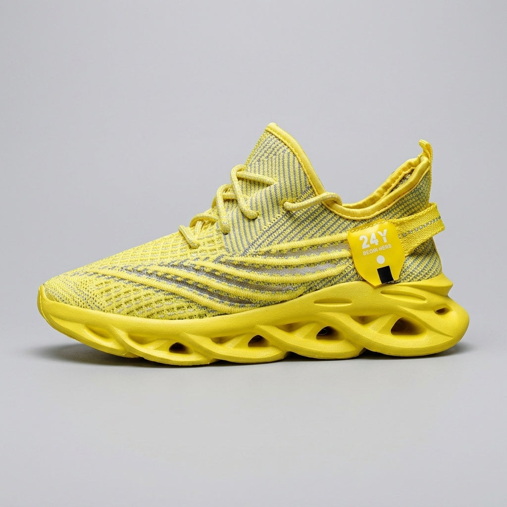 Men's Sneakers Lightweight Mesh Lace-Up EVA Sole Running