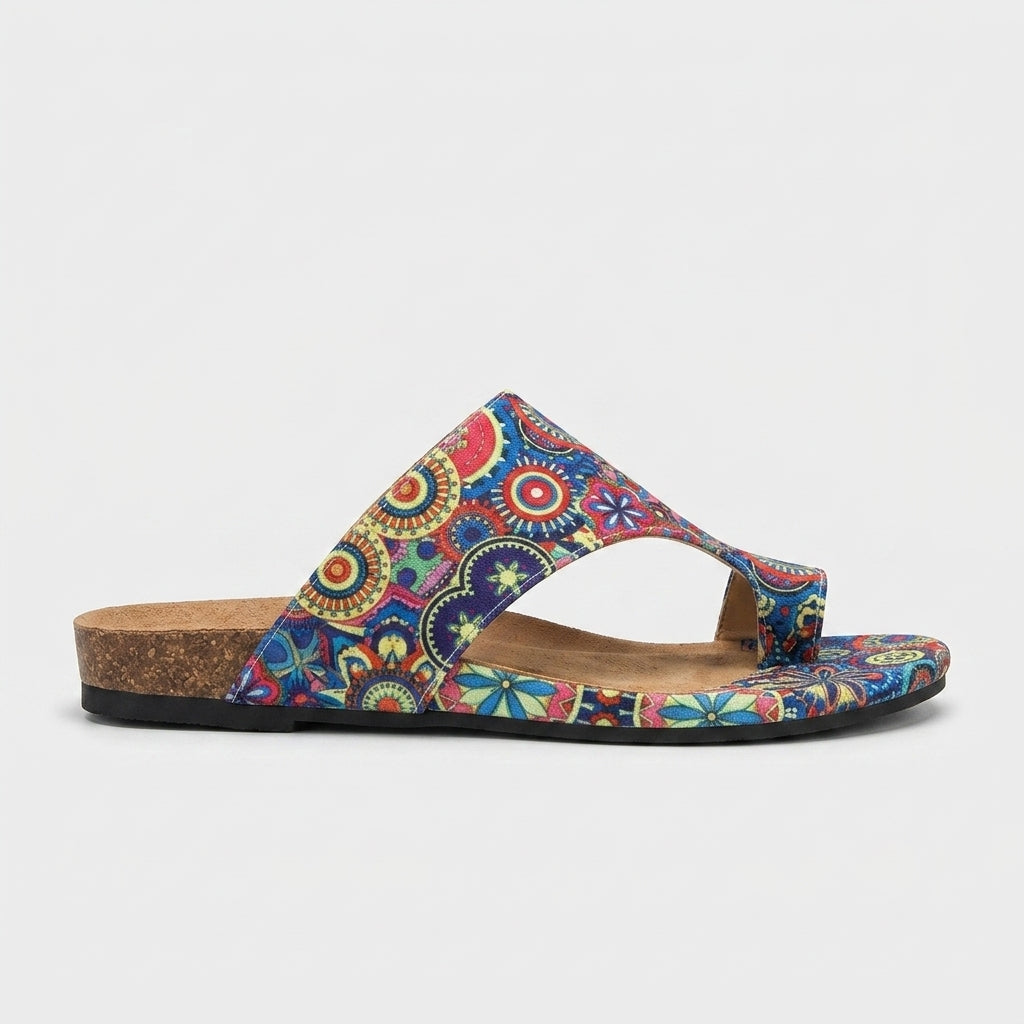 Women's Flat Sandals Split-Toe Paisley Print Hook-Loop Closure