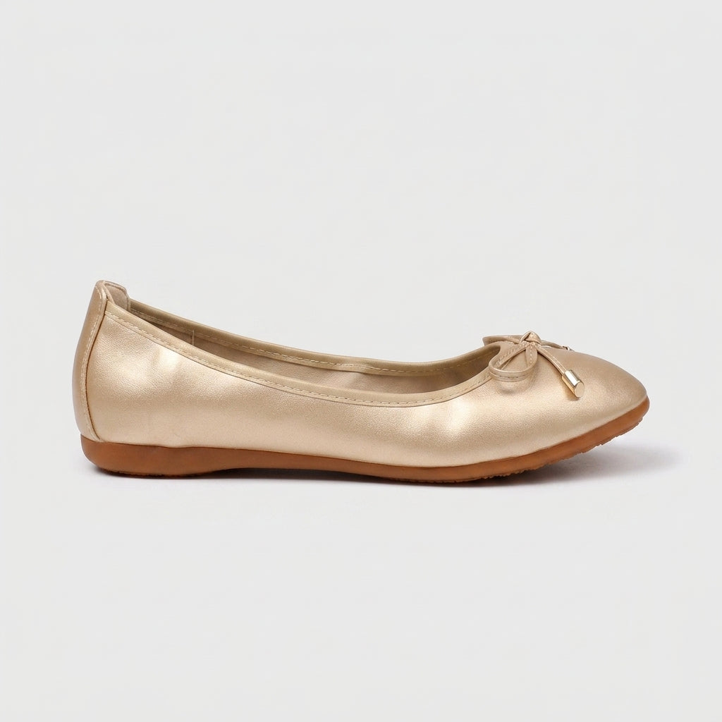 Women's Flats - Bow Detail Slip-On Round Toe Ballet Style
